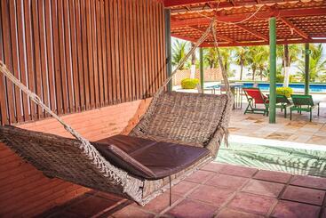 هتل Pousada Sitio Phoenix