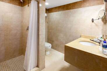 هتل Ramada Plaza By Wyndham Veracruz Boca Del Rio