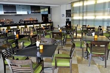 هتل Ramada Plaza By Wyndham Veracruz Boca Del Rio