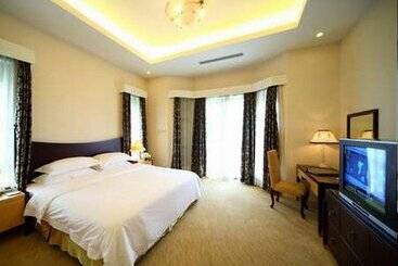هتل Ramada Plaza Sinobay Shanghai