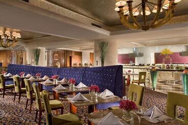 هتل Sheraton Guiyang