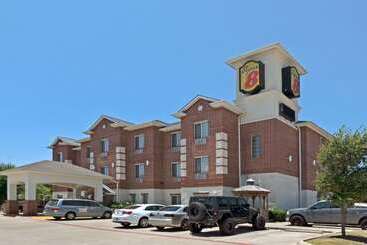 هتل Super 8 By Wyndham Austin/airport South