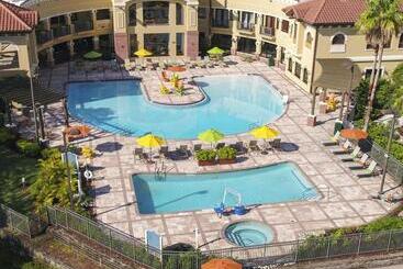 هتل The Berkley, Orlando