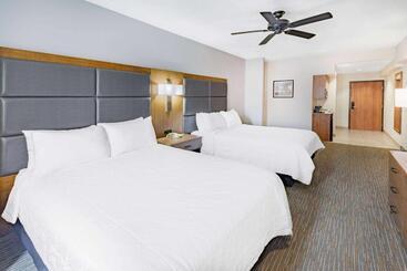 هتل Wingate By Wyndham Houston Bush Intercontinental Airport