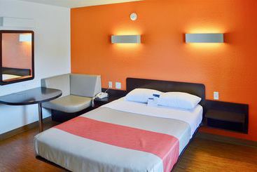 Motel 6 Boston South Braintree