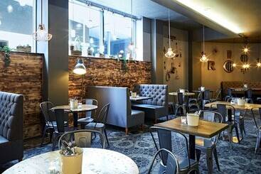 Novotel Liverpool Centre