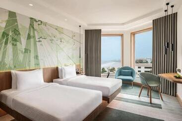 Novotel Mumbai Juhu Beach