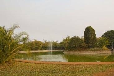 استراحتگاه Kaazmein Lodge