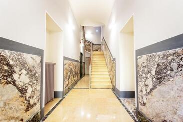 Palazzo Le Poste   Suite And Apartments