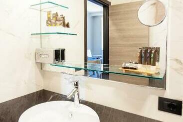Palazzo Le Poste   Suite And Apartments