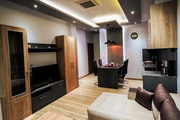 Charming 1 Bed Apartment In Nea Moudania - Nea Moudhania