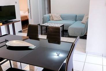 پانسیون Garden Square Inn