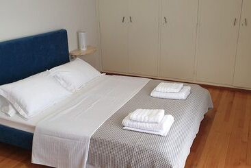 پانسیون Garden Square Inn