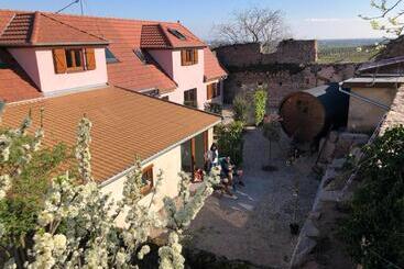 پانسیون Le Refuge Du Rempart