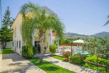 Villa Charianna Large Private Pool Walk To Beach Sea Views A C Wifi Car Not Required Eco Frie   1985 - Ayia Marina Chrysochous