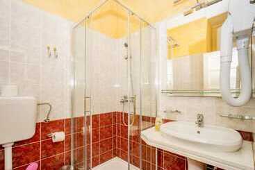 پانسیون Apartments And Rooms Villa Rossella 2