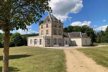 پانسیون Domaine De La Vaudourière