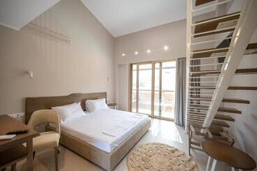 Scarabeo Hotel & Villas Parga