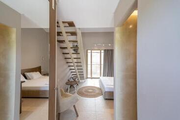 Scarabeo Hotel & Villas Parga