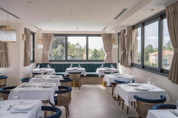 هتل Celestial All Suites
