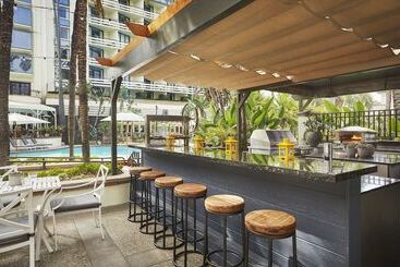 هتل Fairmont Miramar Bungalows