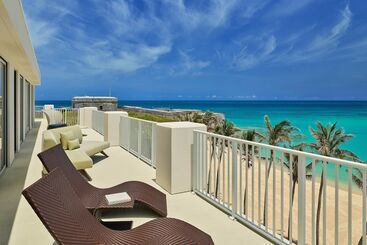 هتل The Residences At The St Regis Bermuda