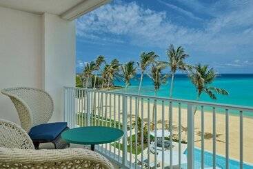 هتل The Residences At The St Regis Bermuda