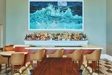 هتل The St. Regis Bermuda Resort