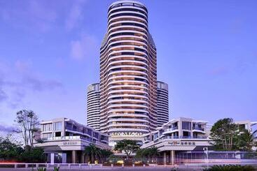 هتل Wyndham Grand Plaza Royale Shuangyue Bay