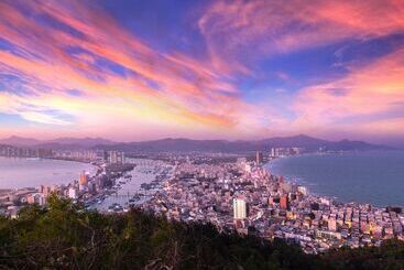 هتل Wyndham Grand Plaza Royale Shuangyue Bay