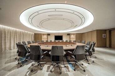 هتل Wyndham Nanning Binyang