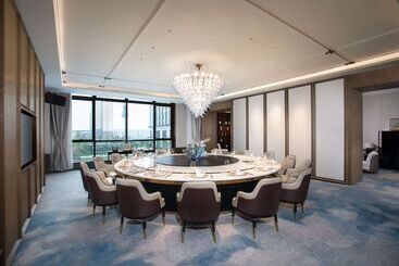 هتل Wyndham Zhangshu