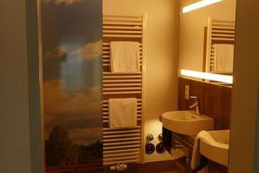 Meyn S Apartments &
