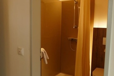 Meyn S Apartments &
