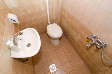 پانسیون Guest House Misita