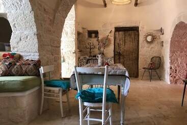 Private Boho Trullo Near Alberobello /locortotondo