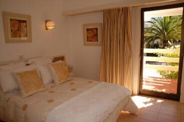 Capitalmoura Mouragolf Village