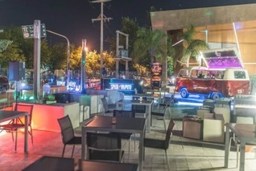 هتل Del Bono Park