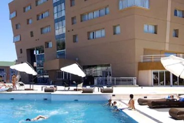 هتل Del Bono Park