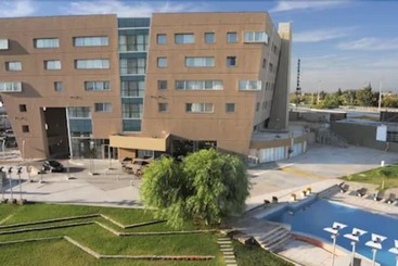 هتل Del Bono Park