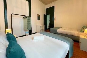 هتل Algarve Hostel