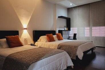 هتل Austral Suites