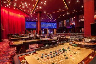 هتل Casino Pullman City Center Rosario