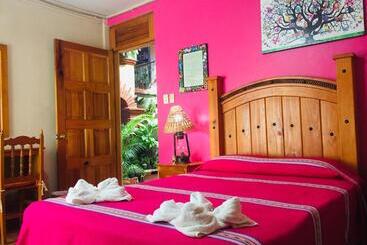هتل Cazomalli Oaxaca