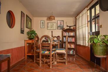 هتل Cazomalli Oaxaca
