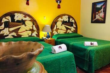 هتل Cazomalli Oaxaca