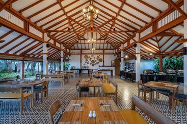 هتل Centara Chaan Talay Resort And Villas Trat