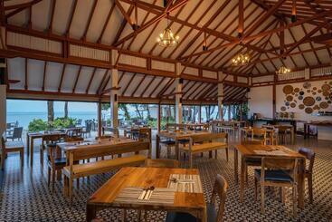 هتل Centara Chaan Talay Resort And Villas Trat