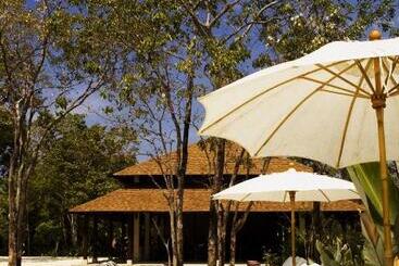 هتل Centara Chaan Talay Resort And Villas Trat