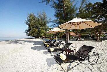 هتل Centara Chaan Talay Resort And Villas Trat